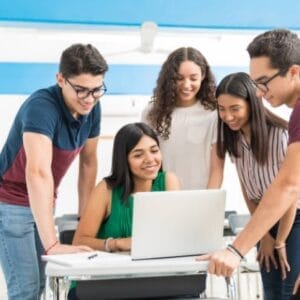 5 Estrategias de Marketing para Captar Más Alumnos en 2025